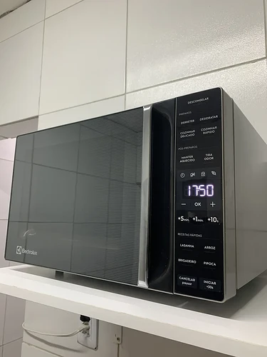 Microondas Electrolux ME23B