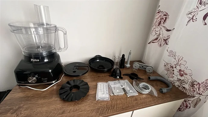 Multiprocessador Philco 9 em 1 1400W PMP1600V