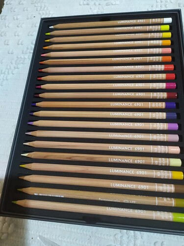 Lápis de cor Caran D'ache Luminance