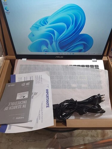 Asus VivoBook 15